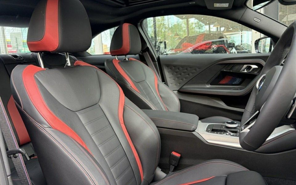 2026 BMW 230i M Sport