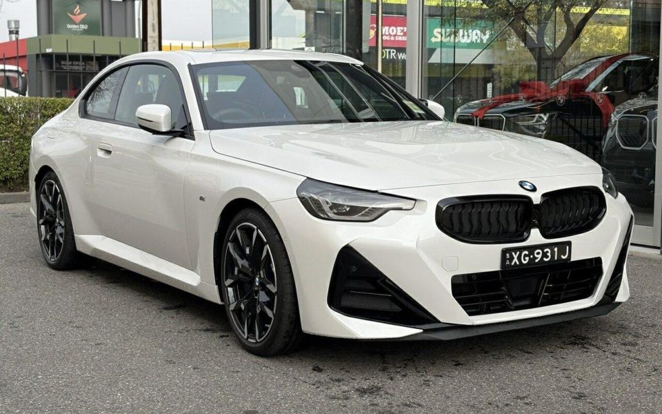 2026 BMW 230i M Sport