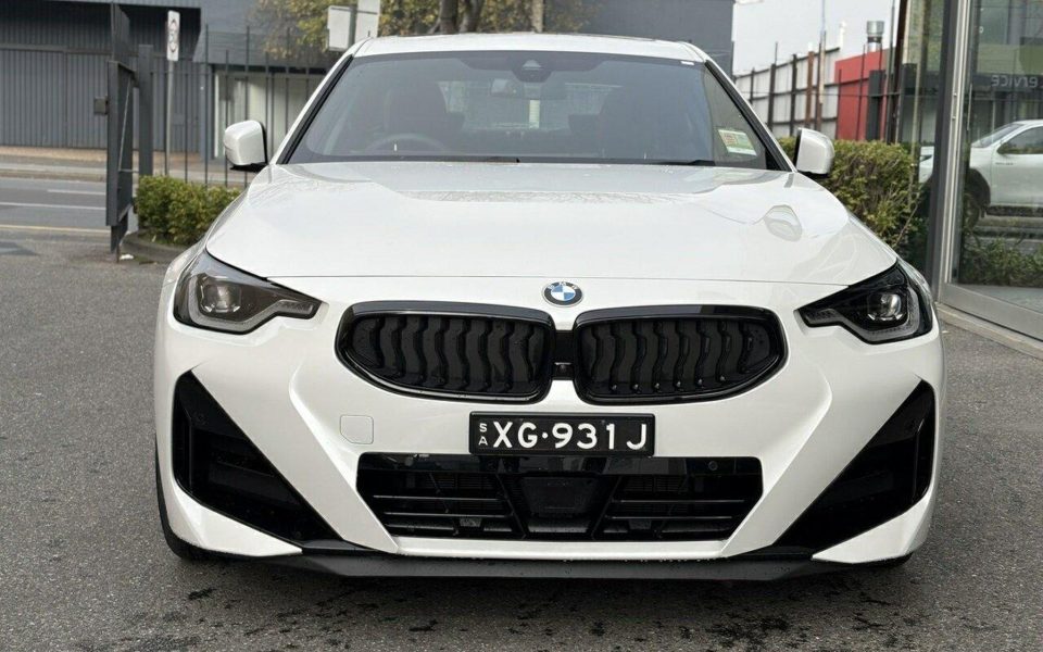 2026 BMW 230i M Sport