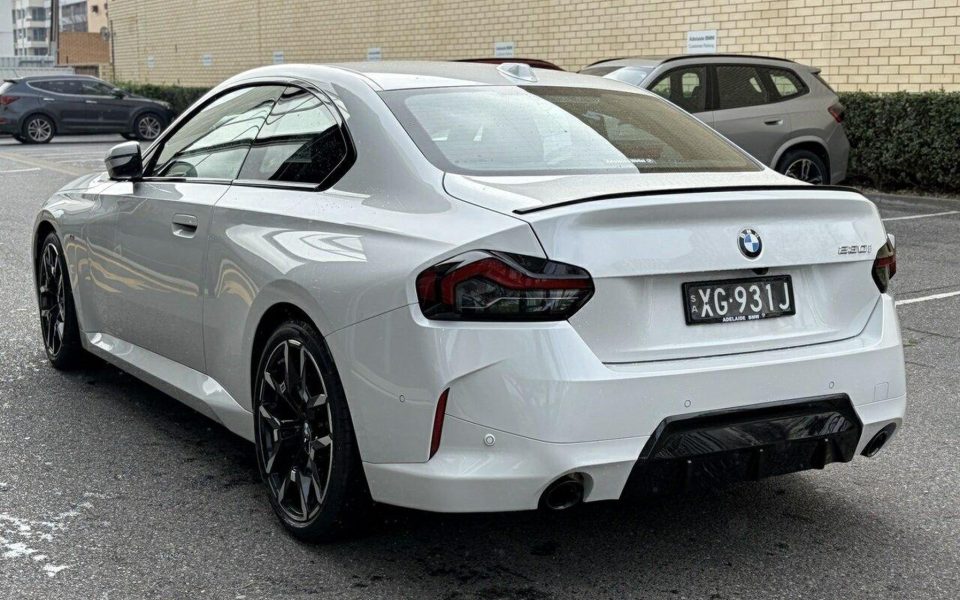 2026 BMW 230i M Sport