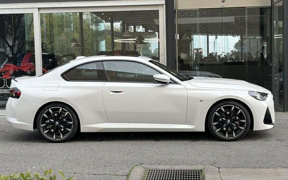 2026 BMW 230i M Sport