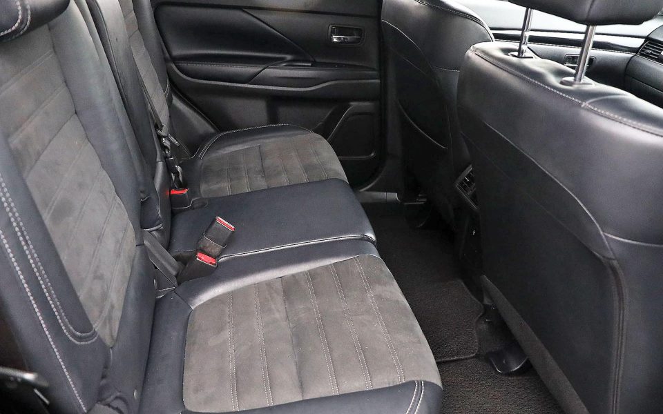 2019 Mitsubishi Outlander LS