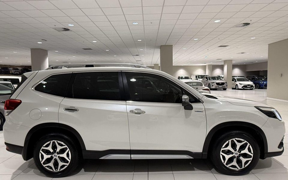 2022 Subaru Forester Hybrid L