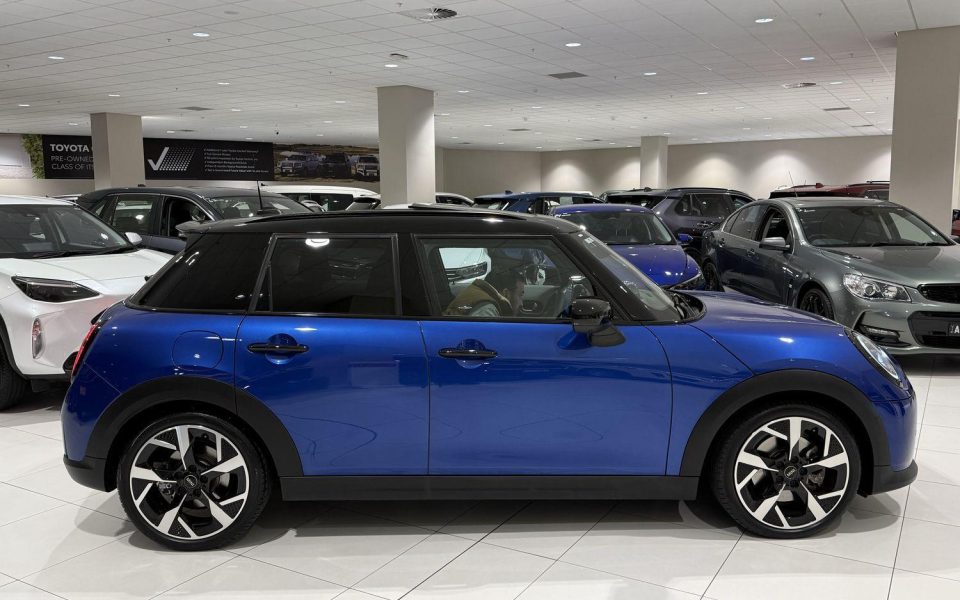2024 MINI Cooper S Classic
