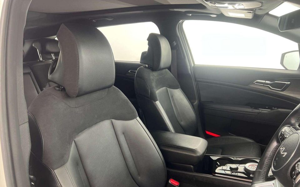 2024 Kia Sportage GT-Line