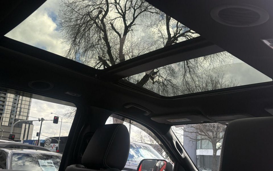 2024 Ford Everest Platinum