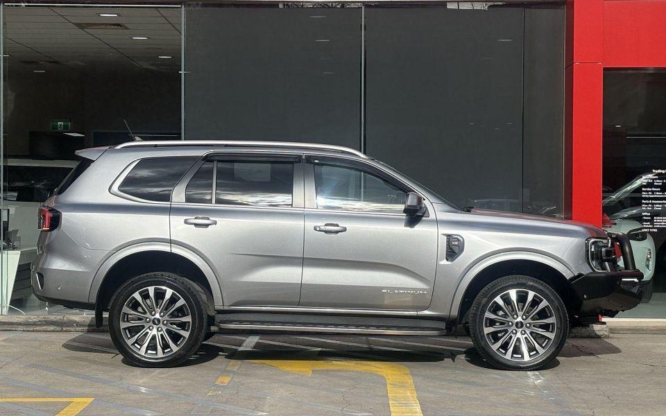 2024 Ford Everest Platinum