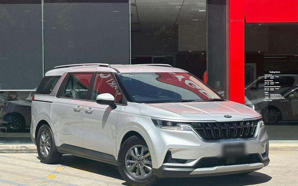 2021 Kia Carnival S