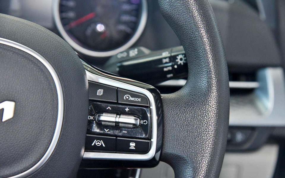 2023 Kia Carnival S