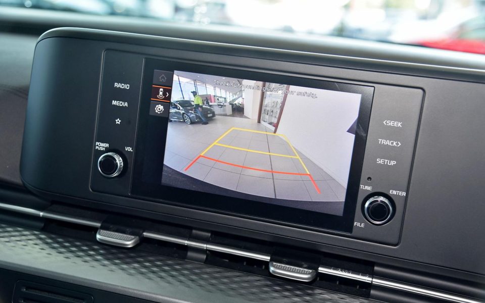 2023 Kia Carnival S