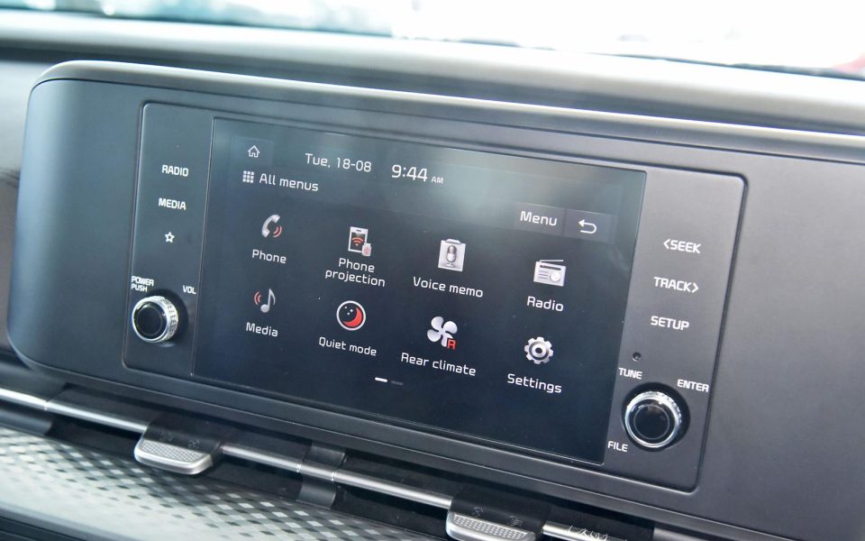 2023 Kia Carnival S
