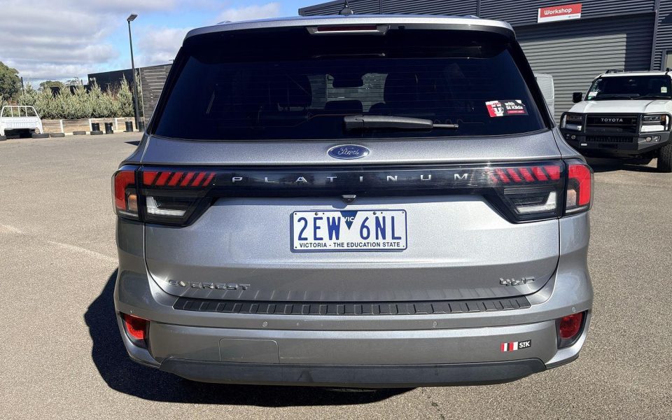 2022 Ford Everest Platinum