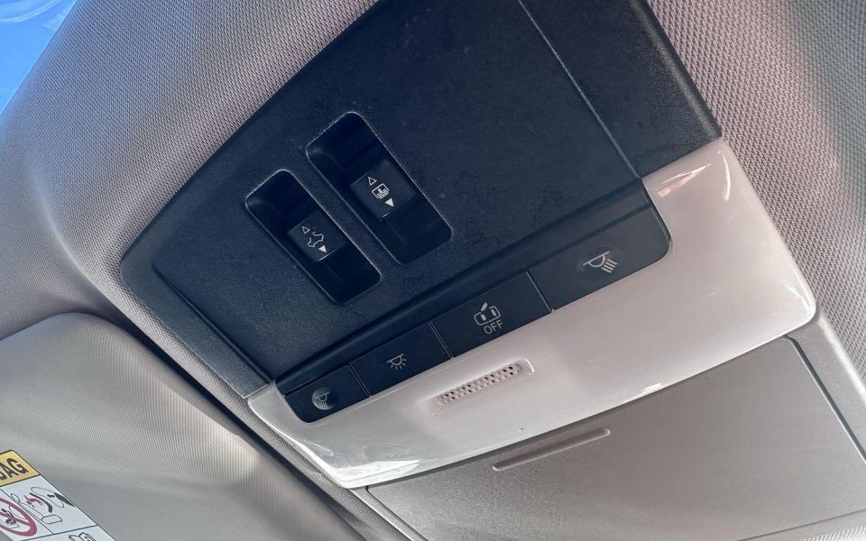 2022 Mitsubishi Outlander Exceed