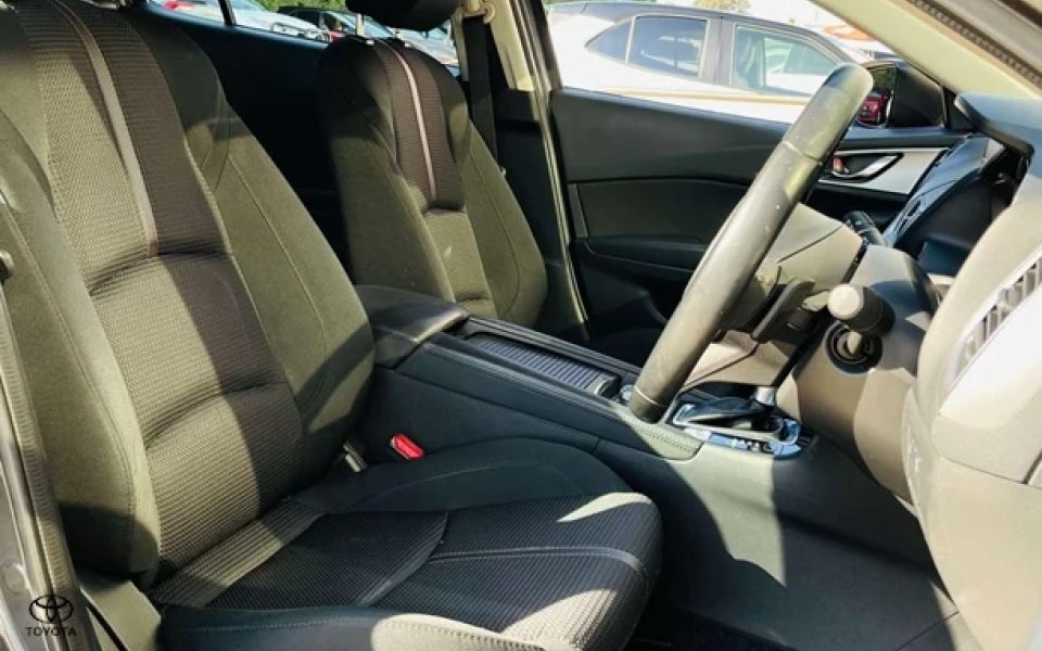 2018 Mazda 3 Maxx Sport