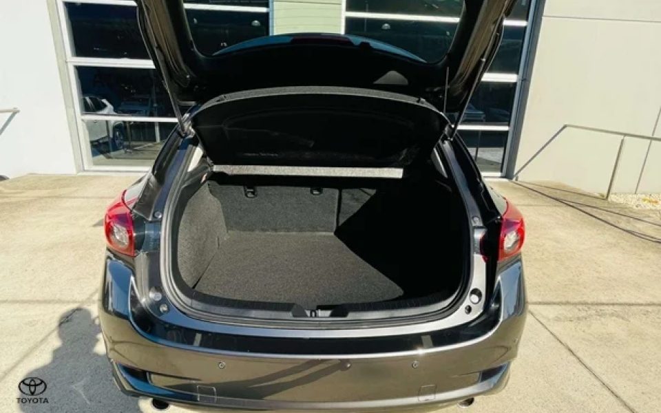 2018 Mazda 3 Maxx Sport
