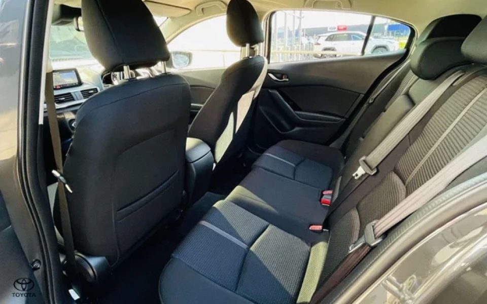 2018 Mazda 3 Maxx Sport