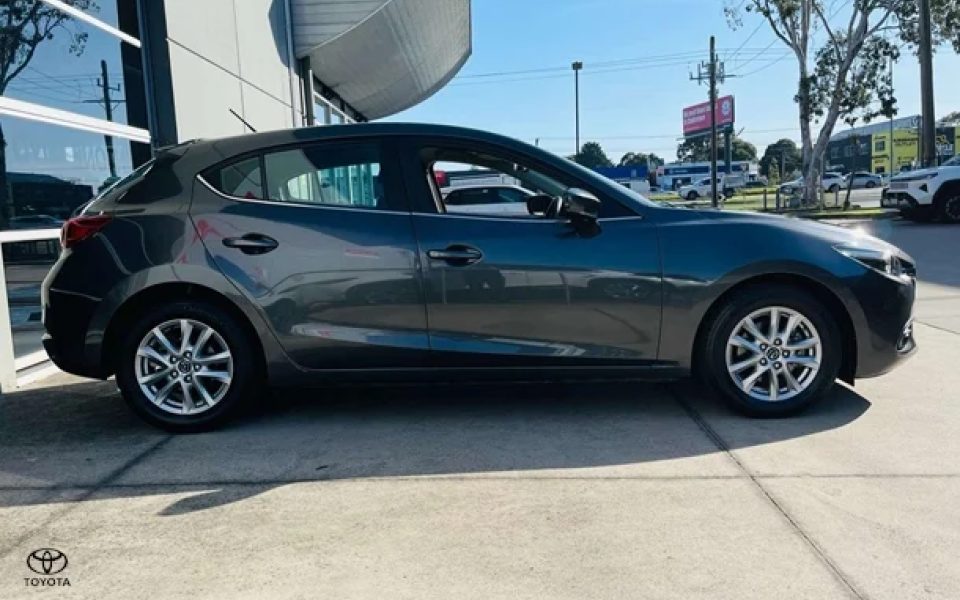 2018 Mazda 3 Maxx Sport
