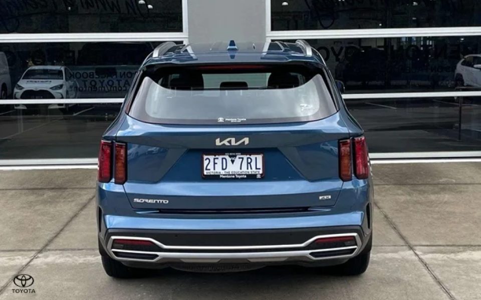 2022 Kia Sorento S