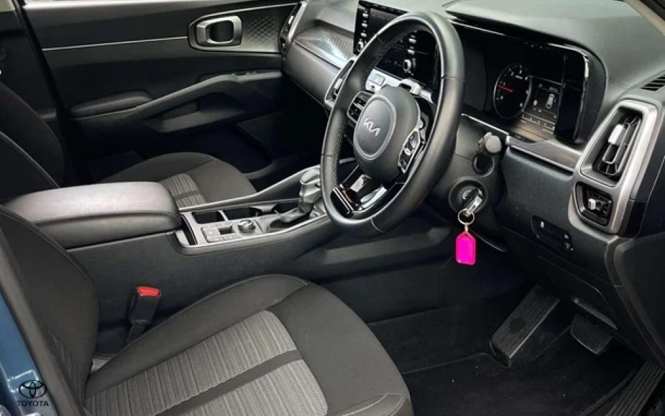 2022 Kia Sorento S