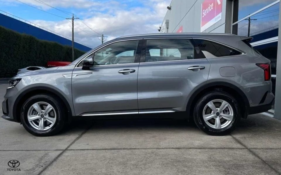 2022 Kia Sorento S