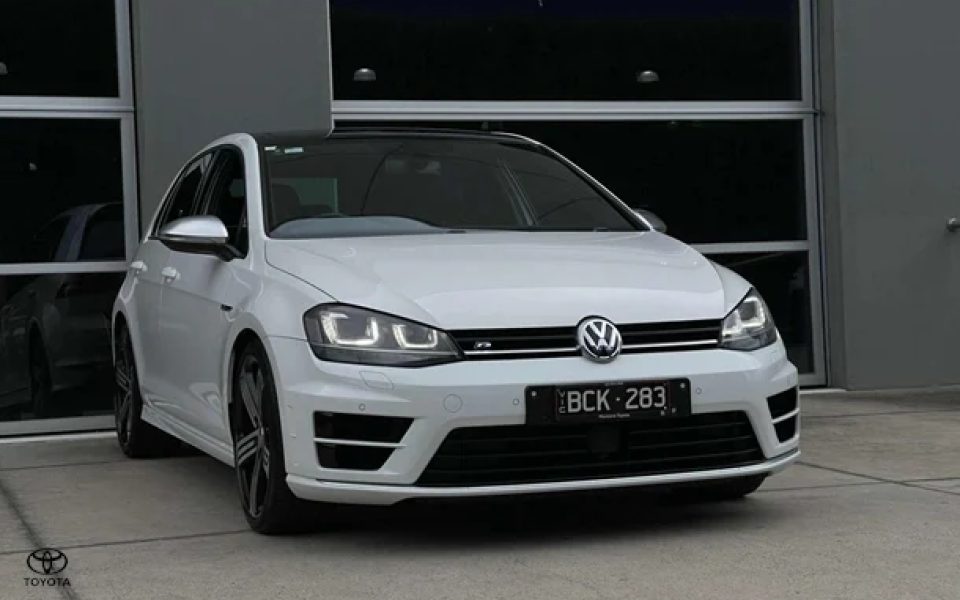 2016 Volkswagen Golf R