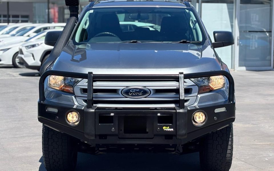 2016 Ford Everest Ambiente