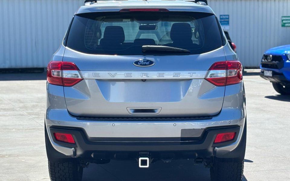 2016 Ford Everest Ambiente
