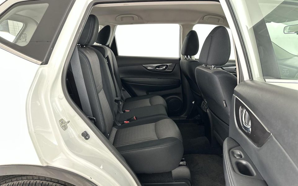2021 Nissan X-TRAIL ST