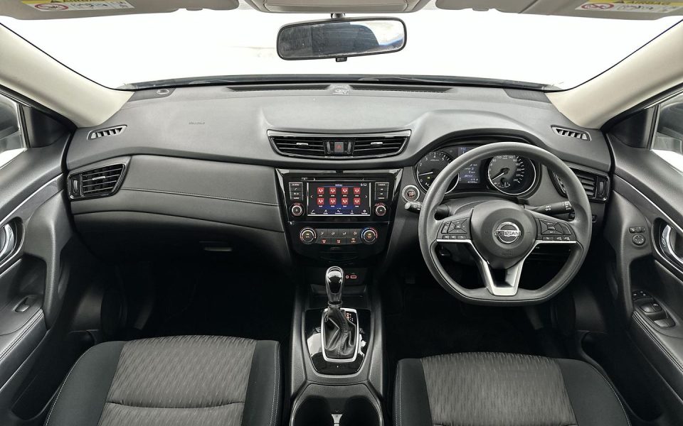 2021 Nissan X-TRAIL ST