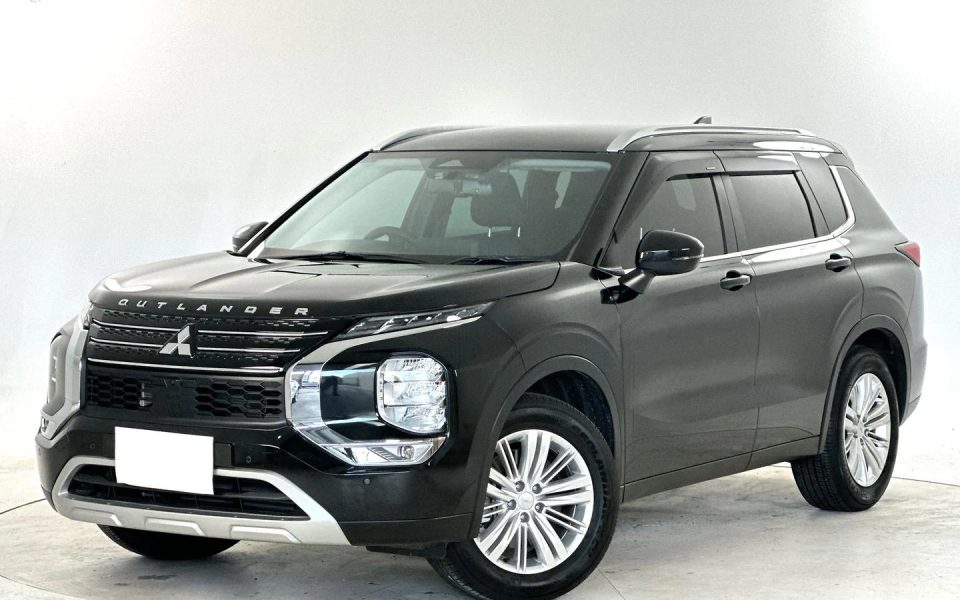 2022 Mitsubishi Outlander LS