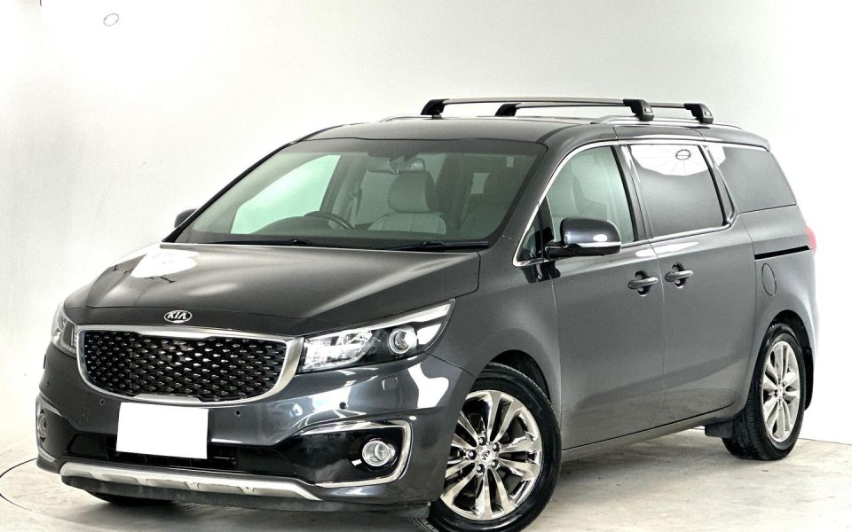 2017 Kia Carnival Platinum