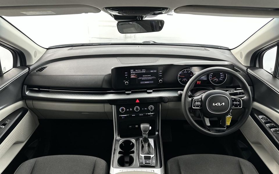 2022 Kia Carnival S