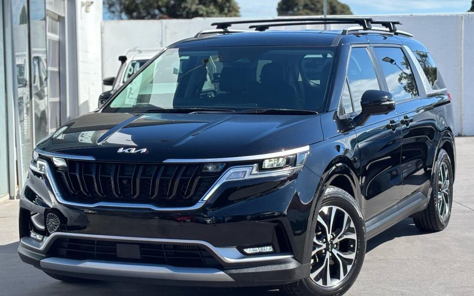 2022 Kia Carnival SLi