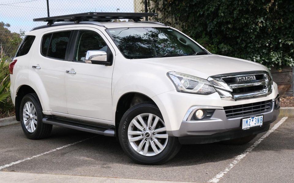 2018 ISUZU MU-X LS-T