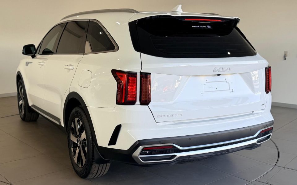 2022 Kia Sorento Sport+