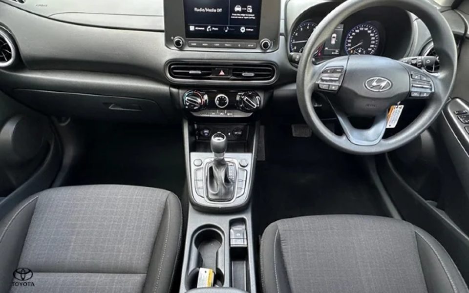 2022 Hyundai Kona Base