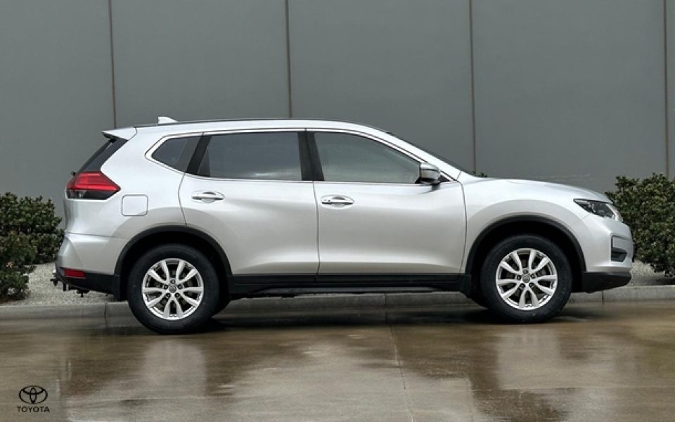 2018 Nissan X-TRAIL ST