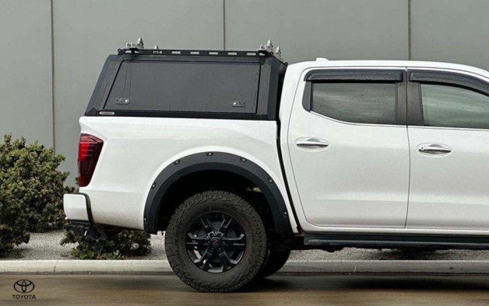 2022 Nissan Navara ST