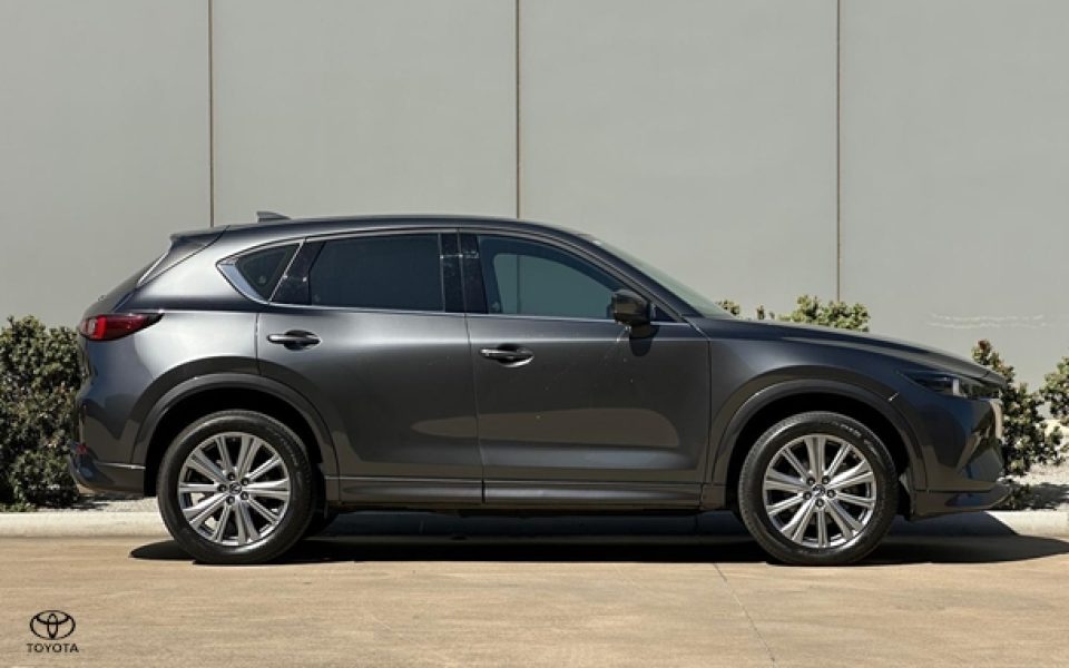 2022 Mazda CX-5 Akera