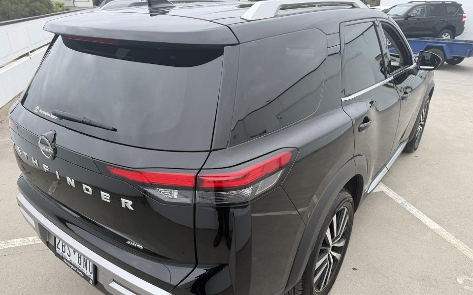 2025 Nissan Pathfinder Ti-L