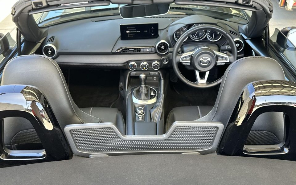 2025 Mazda MX-5 G20 GT