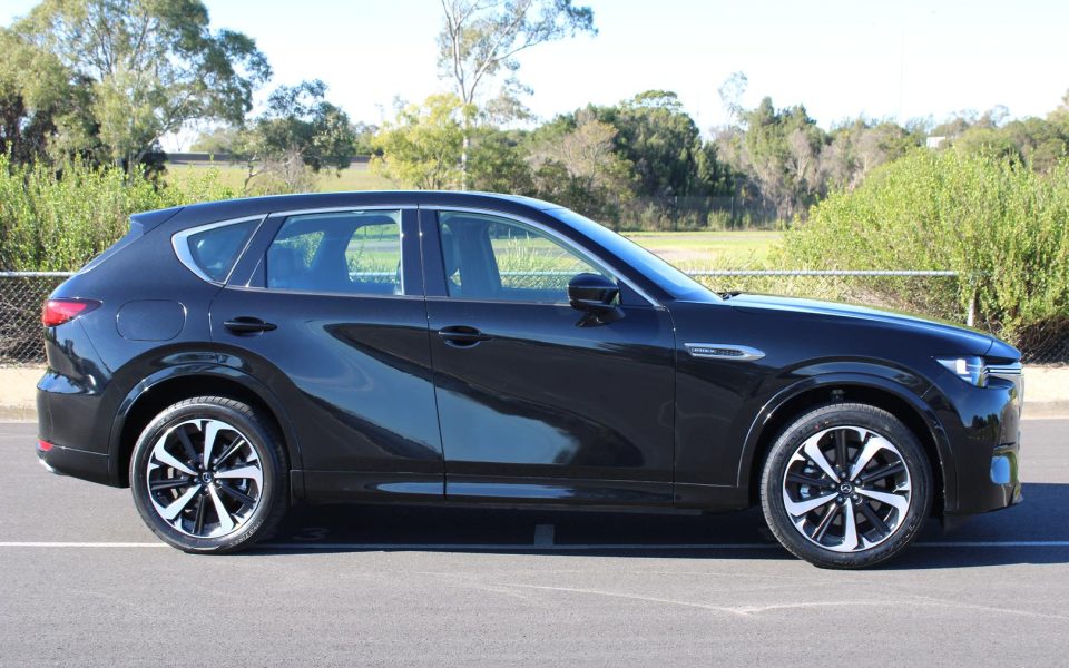 2024 Mazda CX-60 P50e Azami