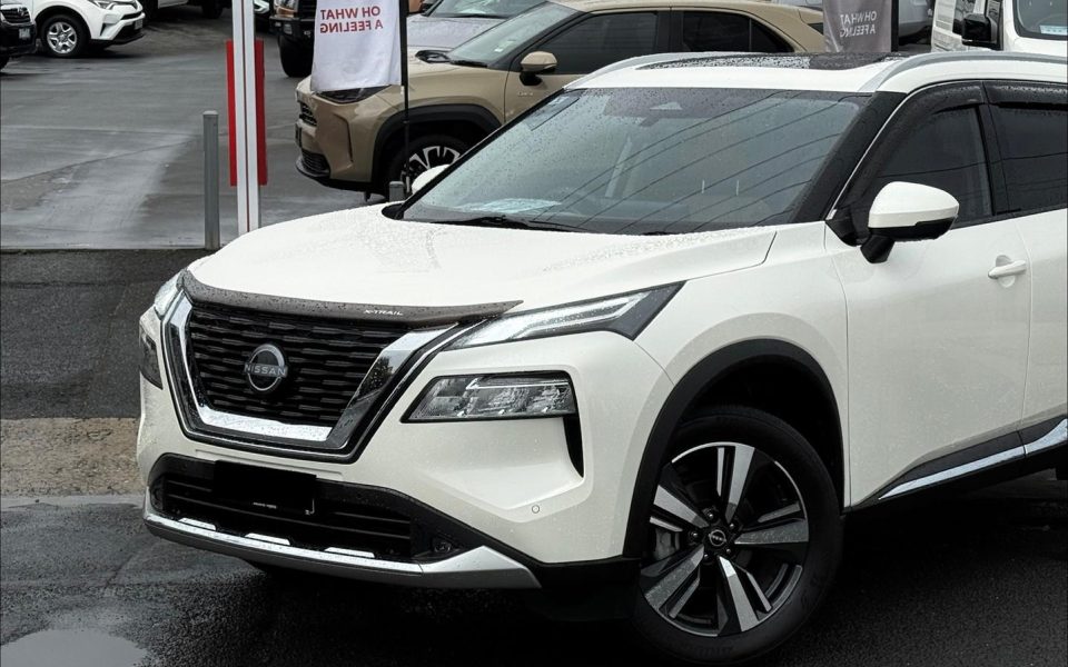 2024 NISSAN X-TRAIL Ti-L