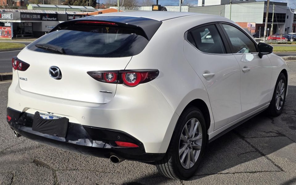 2024 Mazda 3 G20 Pure