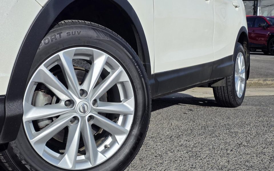 2016 Nissan QASHQAI ST