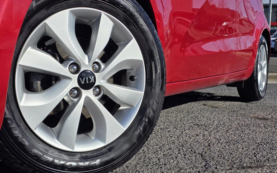 2014 Kia Rio S-Premium
