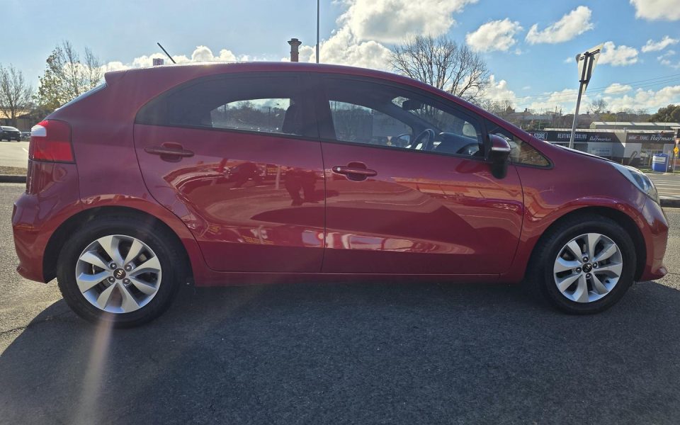 2014 Kia Rio S-Premium