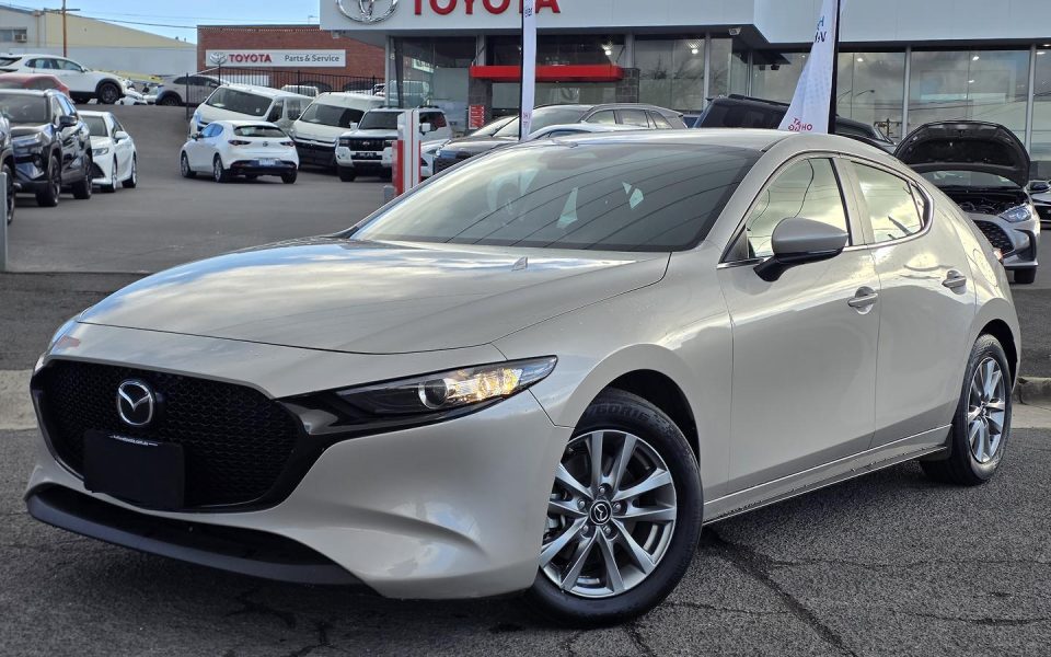 2024 Mazda 3 G20 Pure