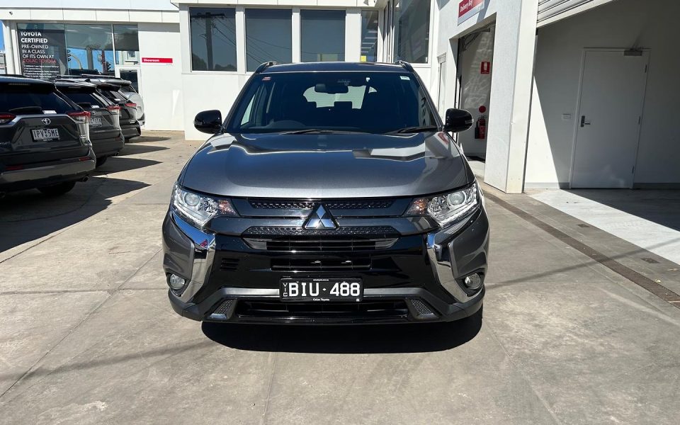 2020 Mitsubishi Outlander Black Edition