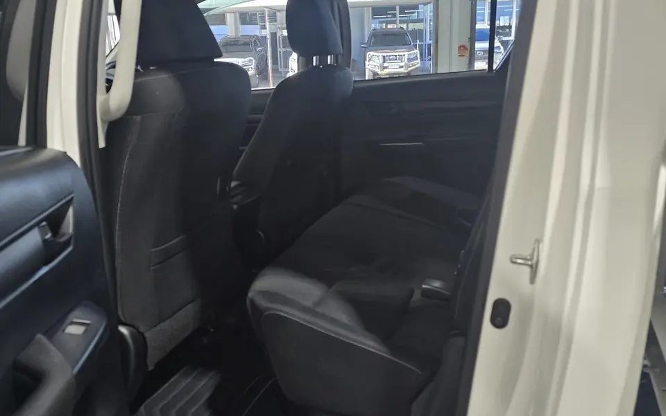 2022 Toyota Hilux GUN136R SR Double Cab 4x2 Hi-Rider Glacier White 6 Speed Manual Utility